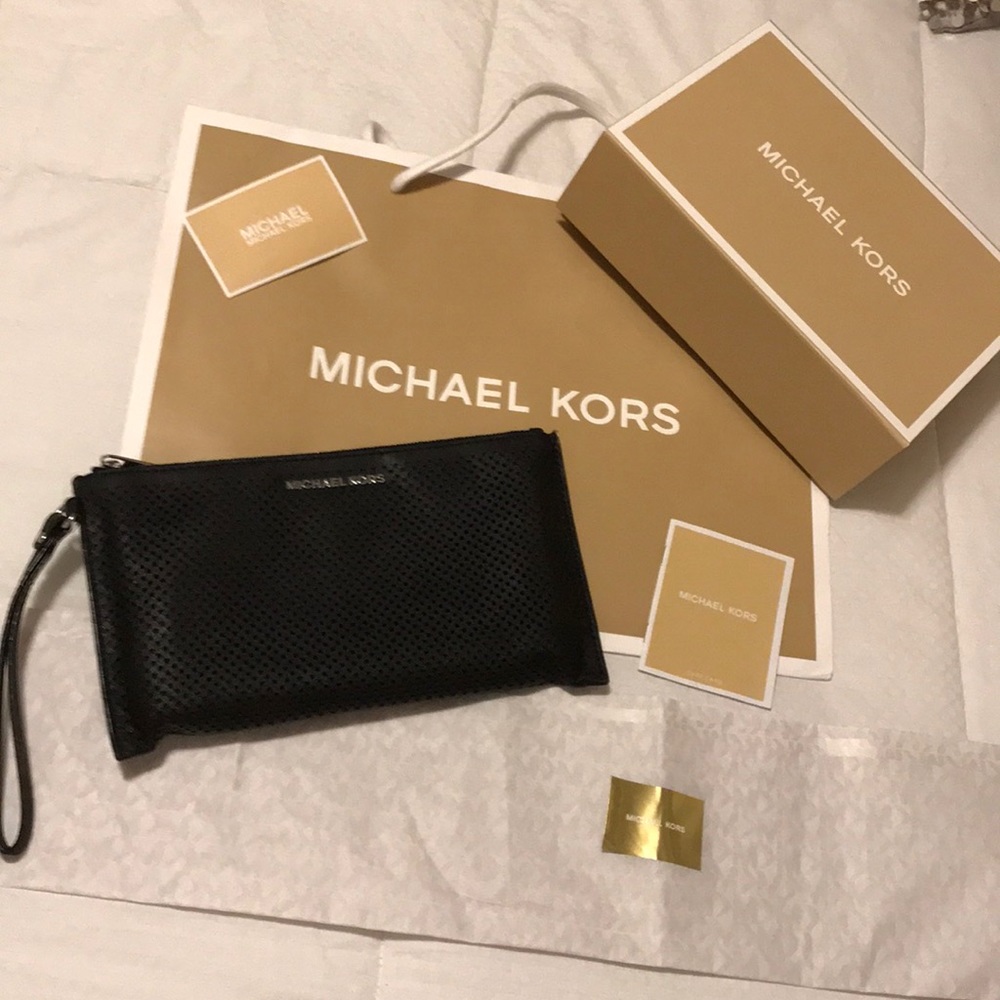 Michael Kors wristlet